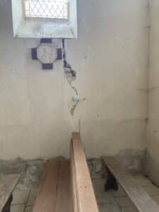 R1 crackmeter on a church